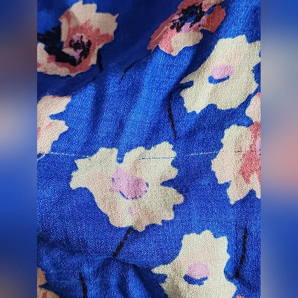 Lucky Brand bohemian-inspired flowy 100% viscose vibrant blue blouse Size 1X - Picture 11 of 14